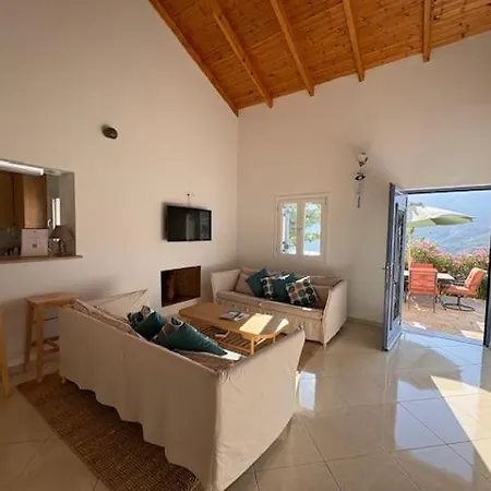 Holiday home With Views