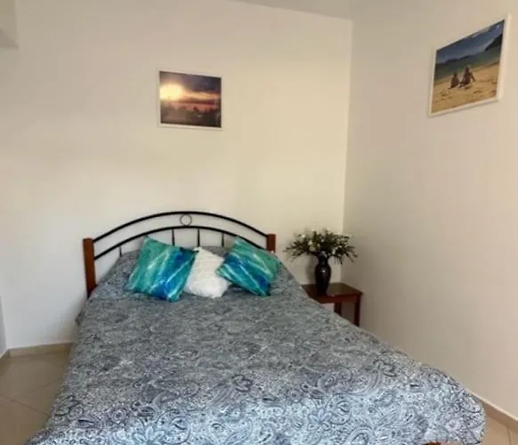 Holiday home With Views Zola