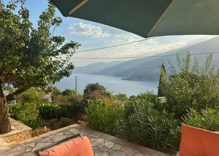 With Views Holiday home Zola